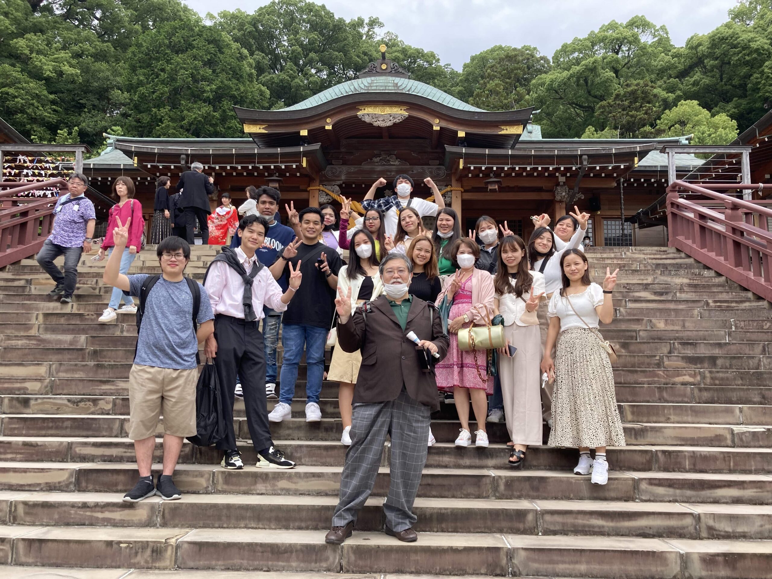 International students visit Nagasaki Museum of History & Culture